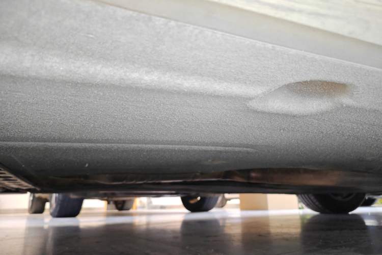 Used BMW 5 Series 2015 520i Elegant Edition Right Side Sill