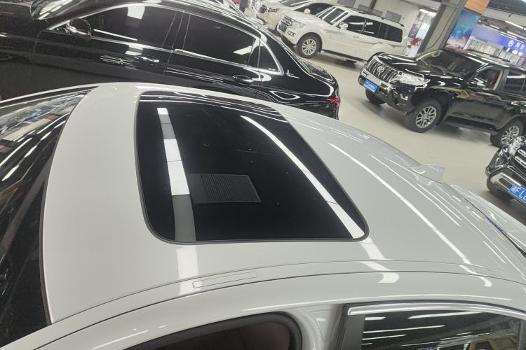 Used BMW 5 Series 2015 520i Elegant Edition Roof