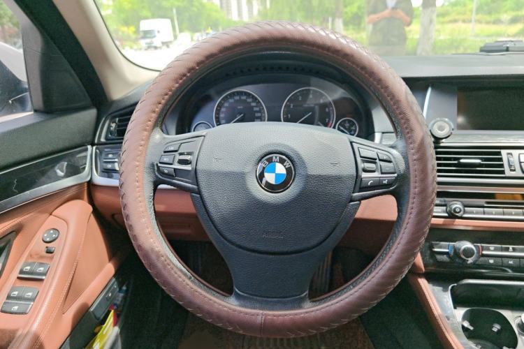 Used BMW 5 Series 2015 520i Elegant Edition Steering Wheel