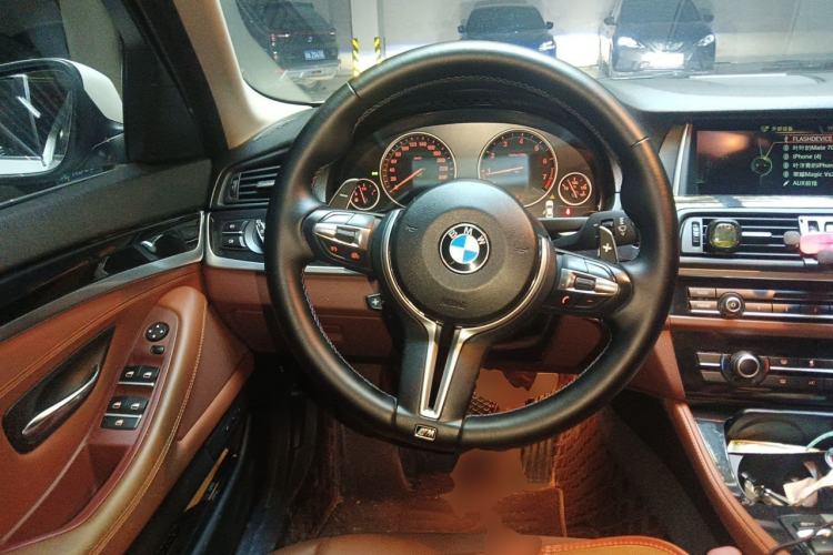 Used BMW 5 Series 2015 520i Elegant Edition Steering Wheel
