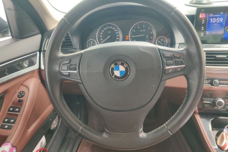 Used BMW 5 Series 2015 520i Elegant Edition Steering Wheel