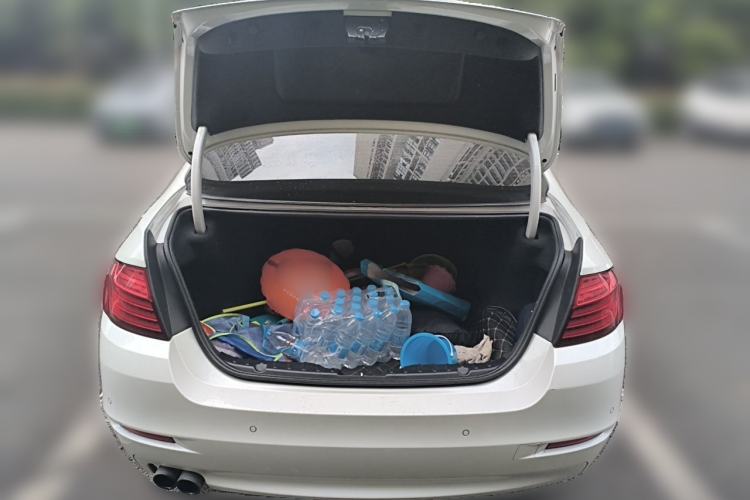 Used BMW 5 Series 2015 520i Elegant Edition Trunk