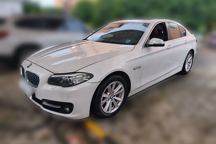 Used BMW 5 Series 2015 520i Elegant Edition Guazi used car, China used car export, Used car for sale, Used cars, Cheapest cars for sale