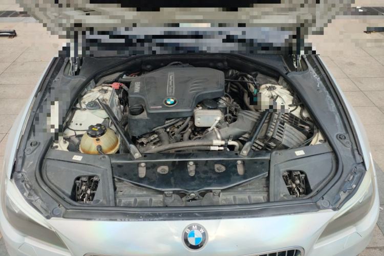 Used BMW 5 Series 2016 528i 2.0T Automatic Transmission Middle East Engine Bay