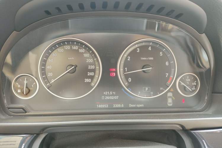 Used BMW 5 Series 2016 528i 2.0T Automatic Transmission Middle East Instrument Cluster