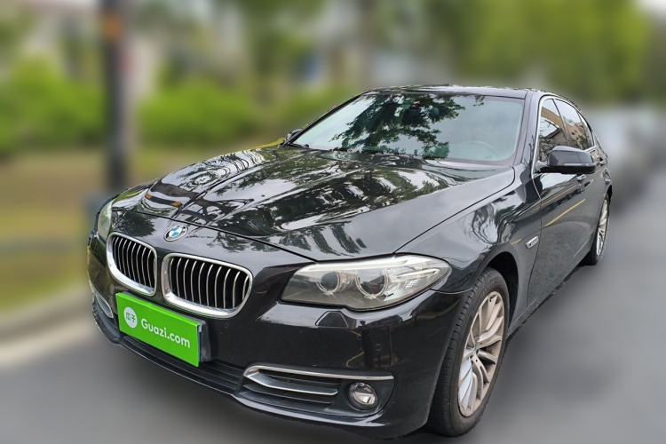 Used BMW 5 Series 2017 525Li Luxury Design Package Guazi used car, China used car export, Used car for sale, Used cars, Cheapest cars for sale