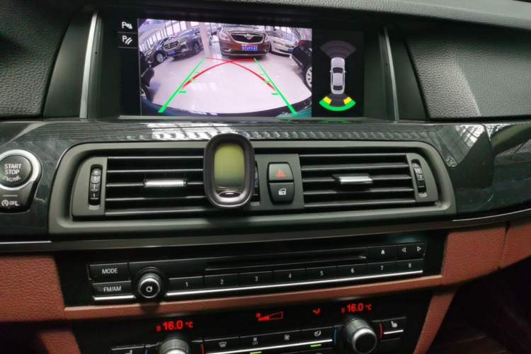 Used BMW 5 Series 2017 520Li Elegant Edition Audio And AC Panel