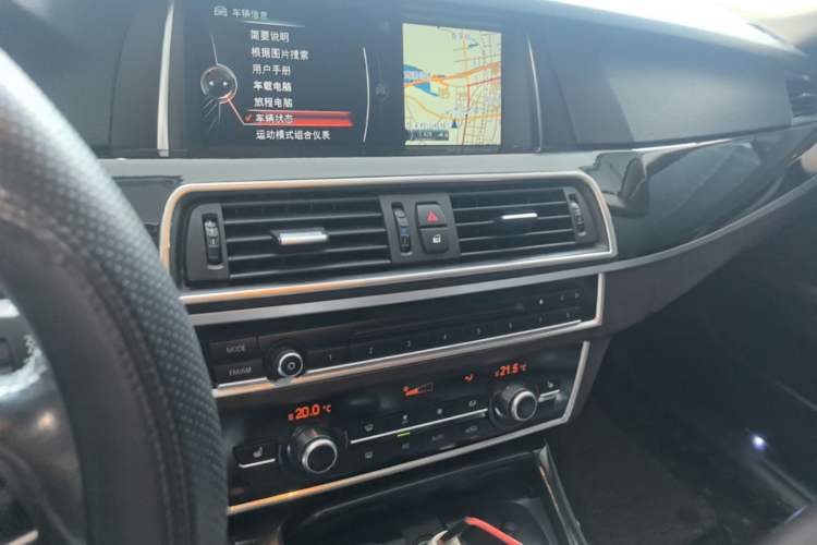 Used BMW 5 Series 2017 525Li Luxury Design Package Audio And AC Panel