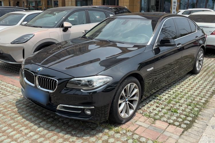 Used BMW 5 Series 2017 525Li Leading Model Guazi used car, China used car export, Used car for sale, Used BMW cars, Cheapest cars for sale