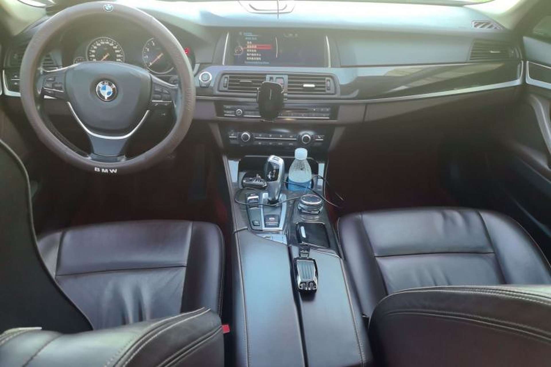 Used BMW 5 Series 2017 525Li Luxury Design Package Center Console