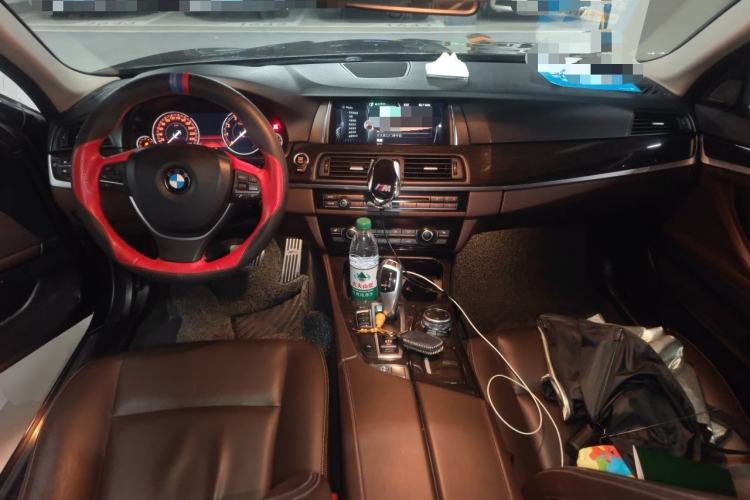 Used BMW 5 Series 2017 525Li Luxury Design Package Center Console