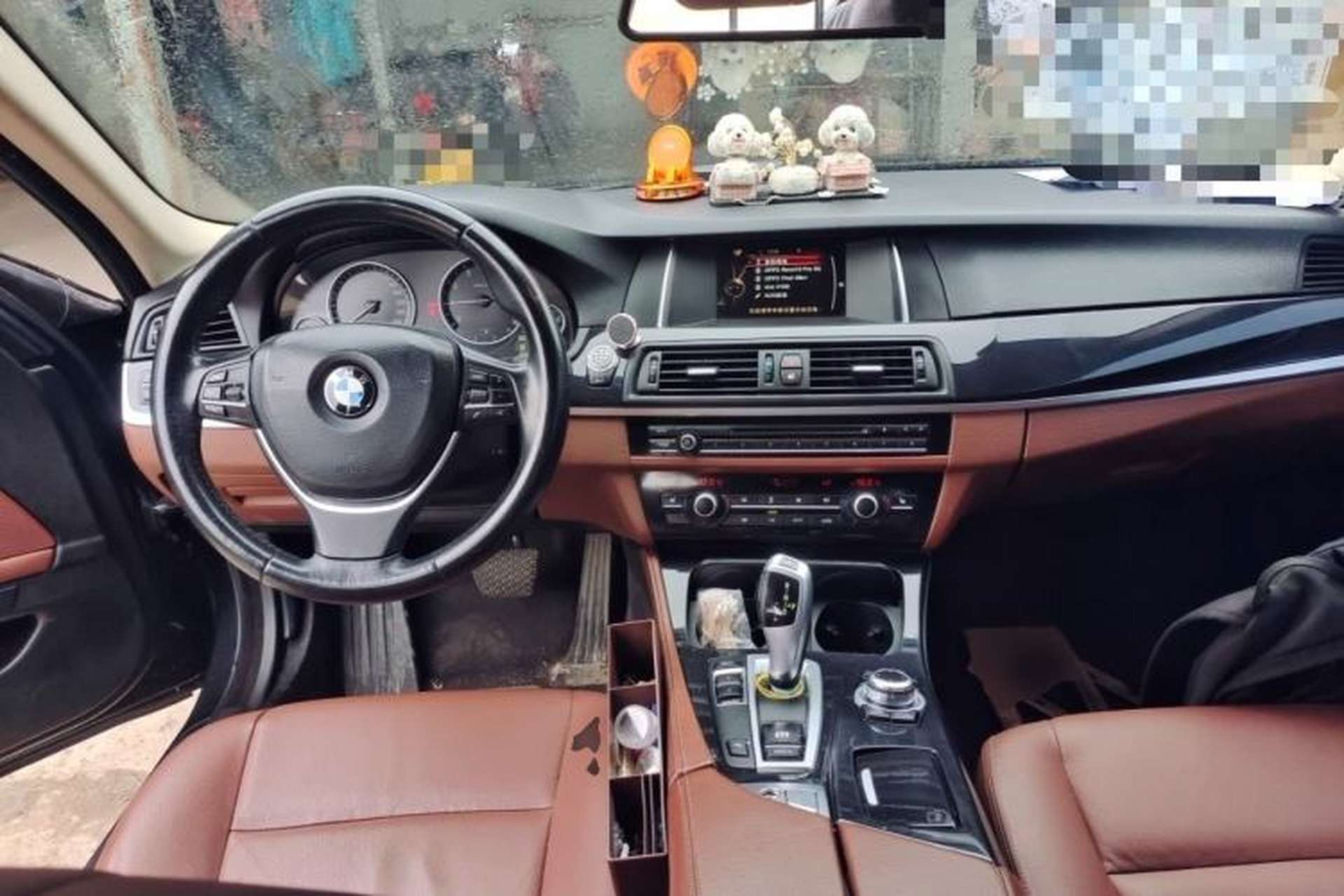 Used BMW 5 Series 2017 520Li Elegant Edition Center Console