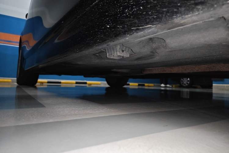 Used BMW 5 Series 2017 525Li Luxury Design Package Chassis Front Right