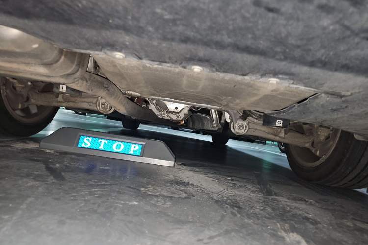 Used BMW 5 Series 2017 525Li Leading Model Chassis Rear