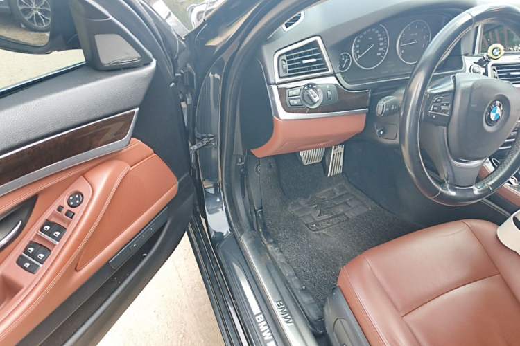 Used BMW 5 Series 2017 525Li Leading Model Driver Seat