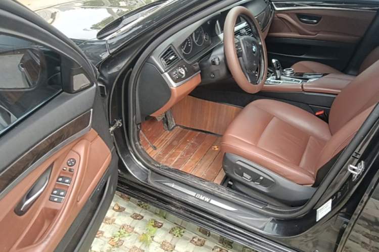 Used BMW 5 Series 2017 525Li Leading Model Driver Seat