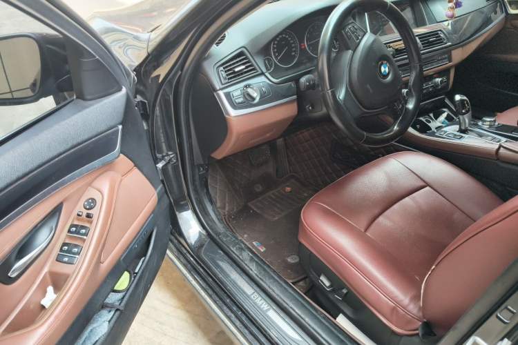 Used BMW 5 Series 2017 520Li Elegant Edition Driver Seat