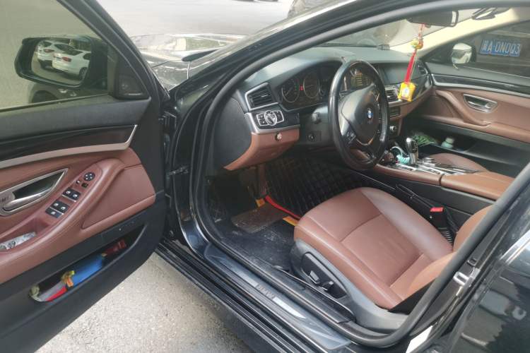Used BMW 5 Series 2017 520Li Elegant Edition Driver Seat