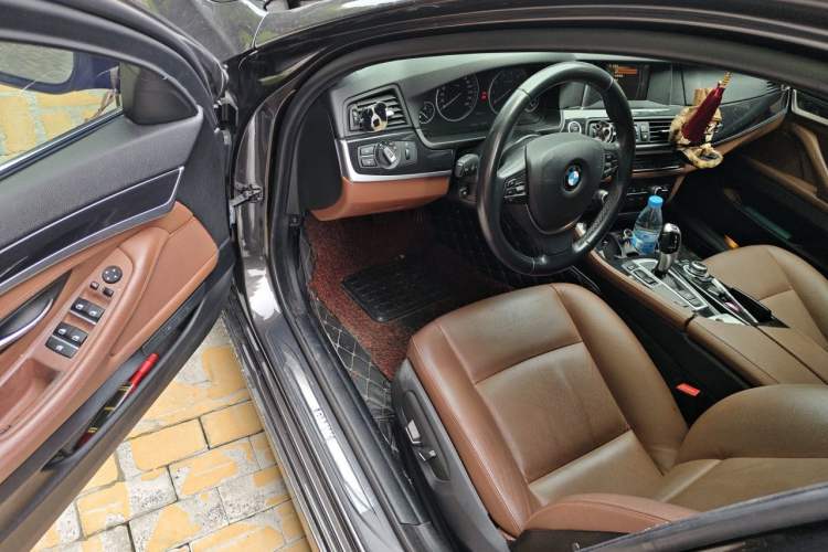 Used BMW 5 Series 2017 520Li Elegant Edition Driver Seat
