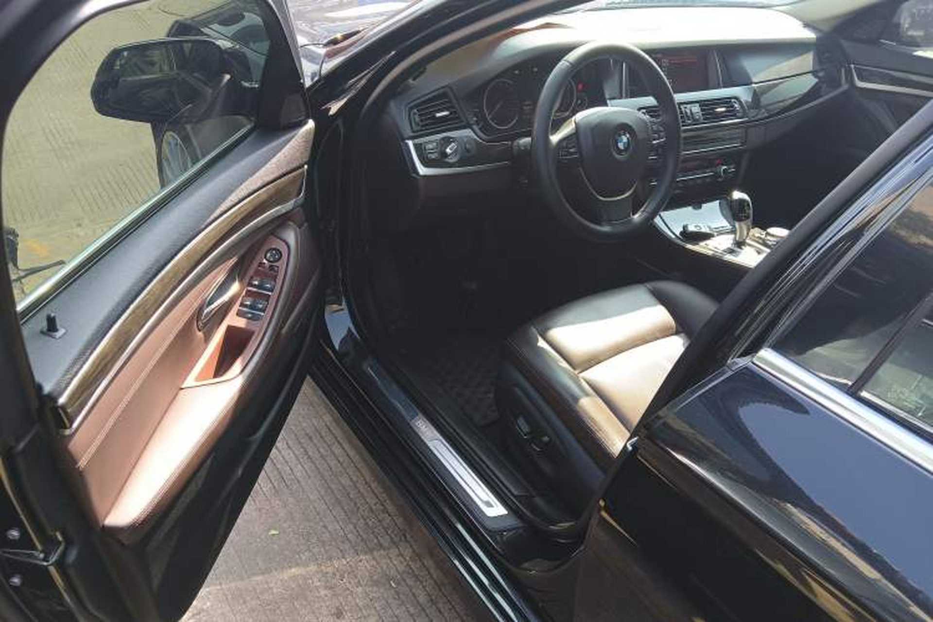 Used BMW 5 Series 2017 525Li Luxury Design Package Driver Seat