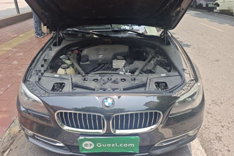 Used BMW 5 Series 2017 525Li Luxury Design Package Engine Bay