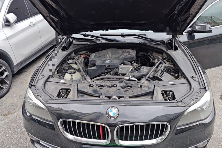 Used BMW 5 Series 2017 525Li Luxury Design Package Engine Bay