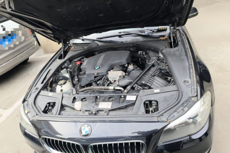 Used BMW 5 Series 2017 525Li Luxury Design Package Engine Bay