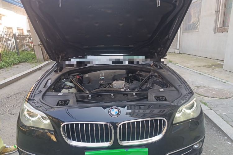 Used BMW 5 Series 2017 525Li Luxury Design Package Engine Bay