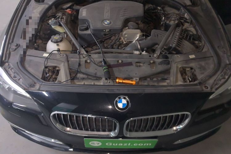 Used BMW 5 Series 2017 525Li Luxury Design Package Engine Bay