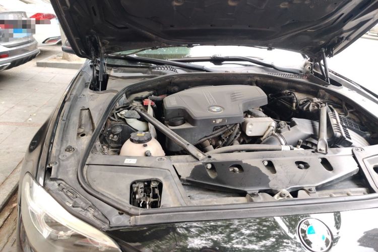 Used BMW 5 Series 2017 528Li Leading Model Engine Bay Right