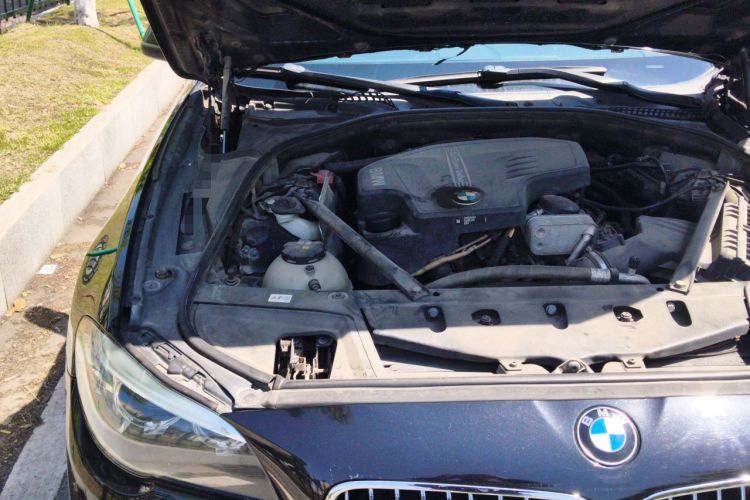 Used BMW 5 Series 2017 528Li Leading Model Engine Bay Right