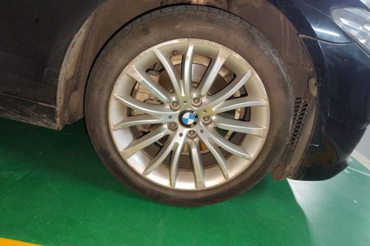 Used BMW 5 Series 2017 525Li Luxury Design Package Exterior 1
