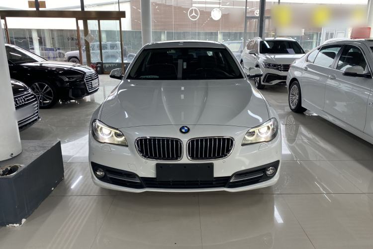 Used BMW 5 Series 2017 525Li Leading Model Exterior 1