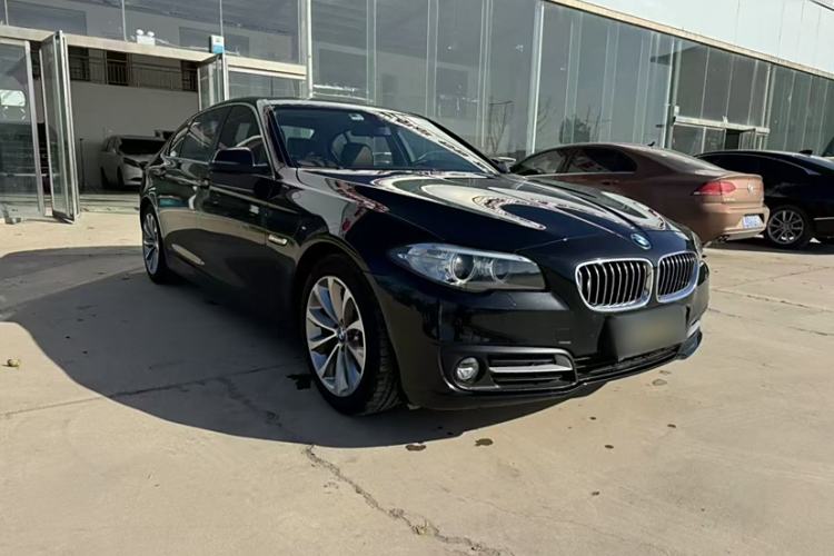 Used BMW 5 Series 2017 525Li Leading Model Exterior 2