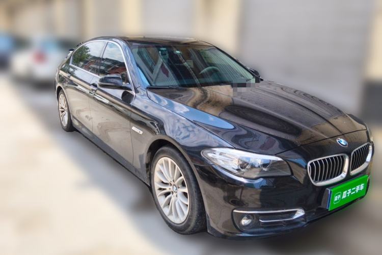 Used BMW 5 Series 2017 525Li Luxury Design Package Exterior 2