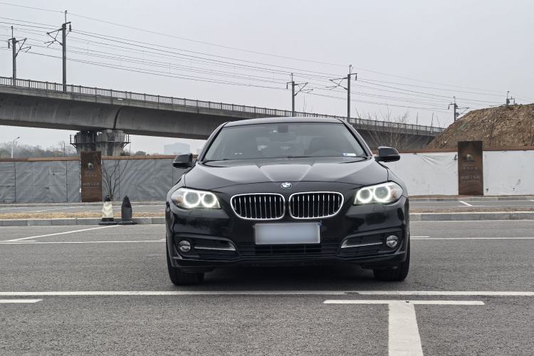 Used BMW 5 Series 2017 520Li Elegant Edition Exterior 3