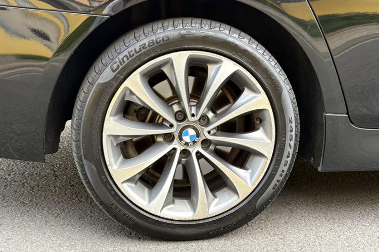 Used BMW 5 Series 2017 525Li Leading Model Exterior 3