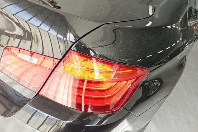 Used BMW 5 Series 2017 525Li Leading Model Exterior 3