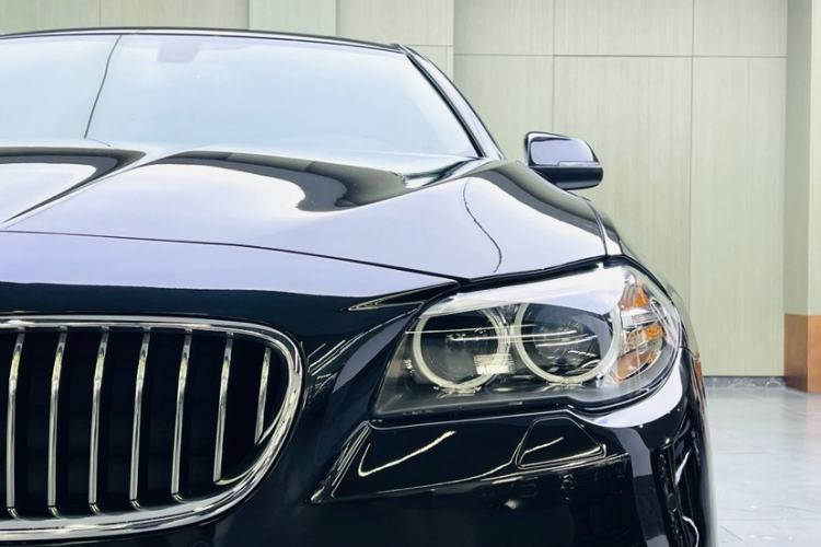 Used BMW 5 Series 2017 525Li Leading Model Exterior 4