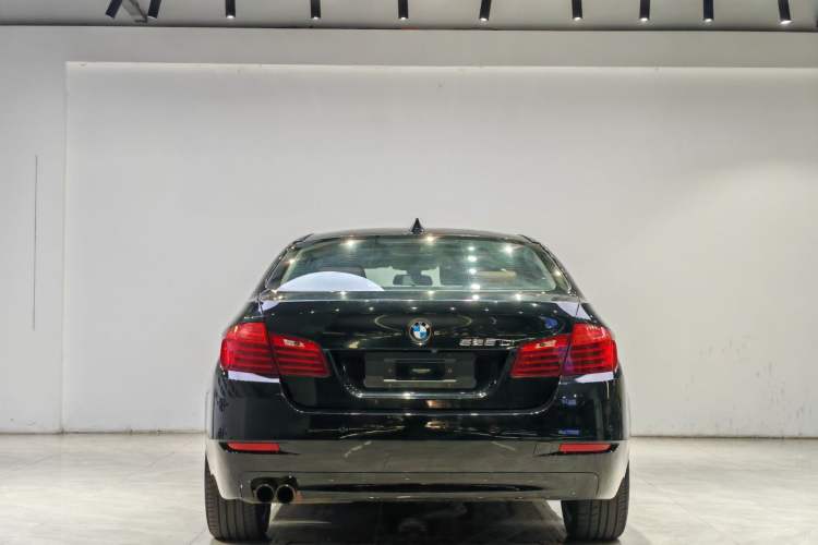 Used BMW 5 Series 2017 525Li Leading Model Exterior 5