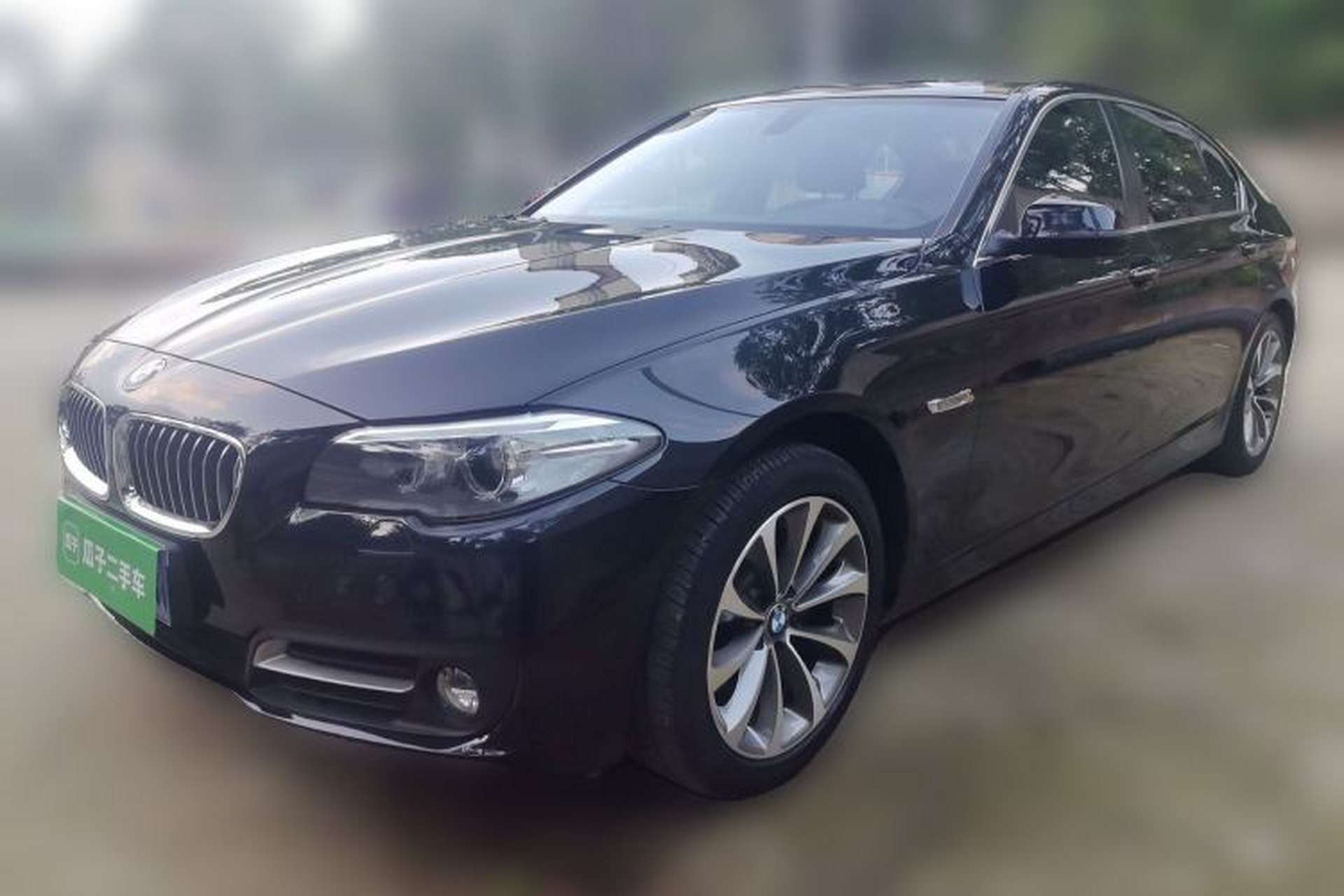 Used BMW 5 Series 2017 525Li Leading Model Front Left 45 Deg