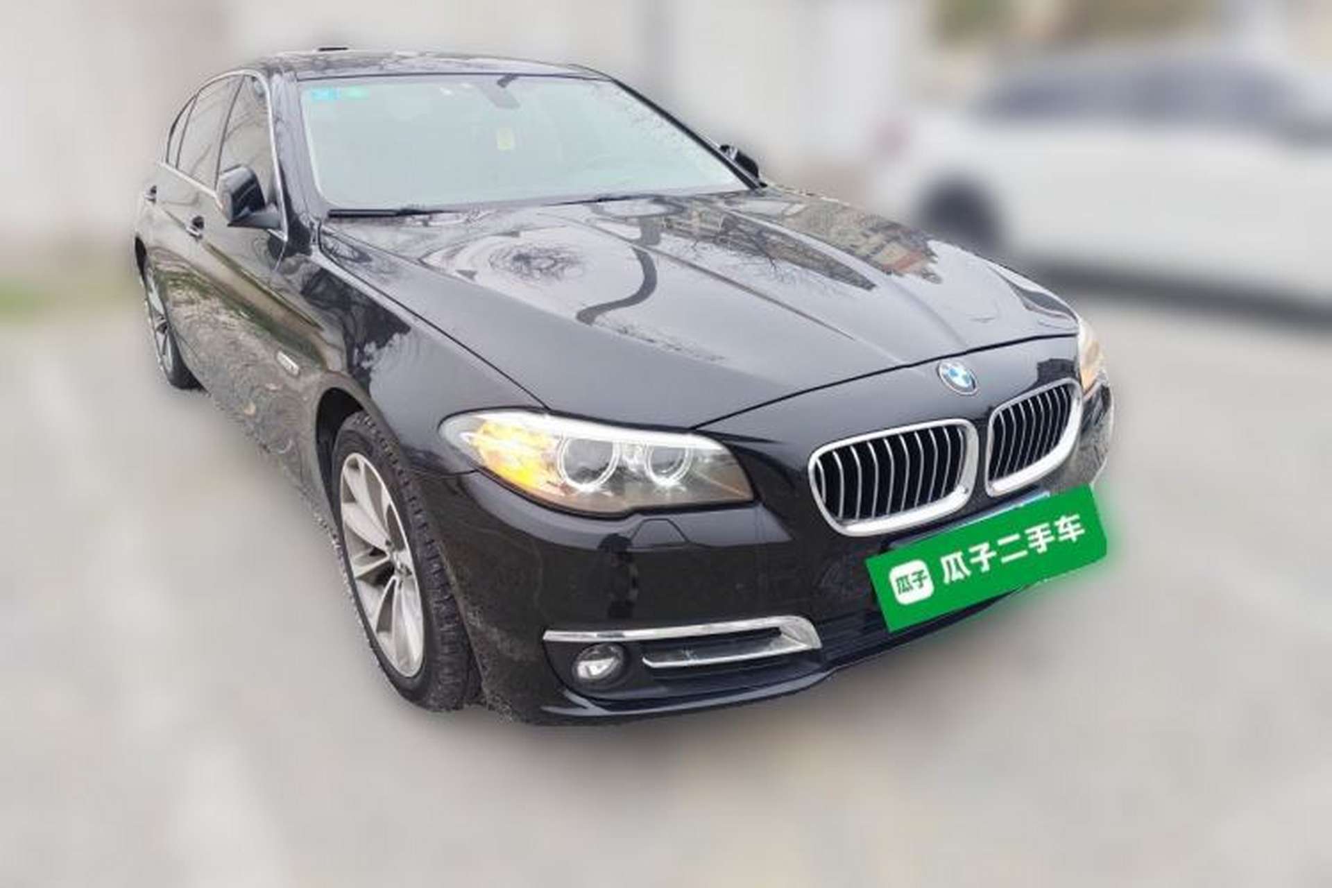 Used BMW 5 Series 2017 525Li Leading Model Front Right 45 Deg