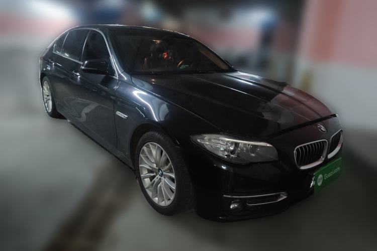 Used BMW 5 Series 2017 525Li Luxury Design Package Front Right 45 Deg