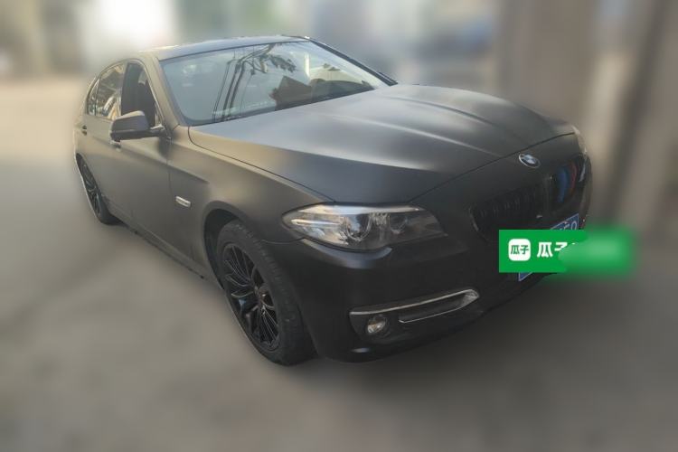 Used BMW 5 Series 2017 525Li Luxury Design Package Front Right 45 Deg