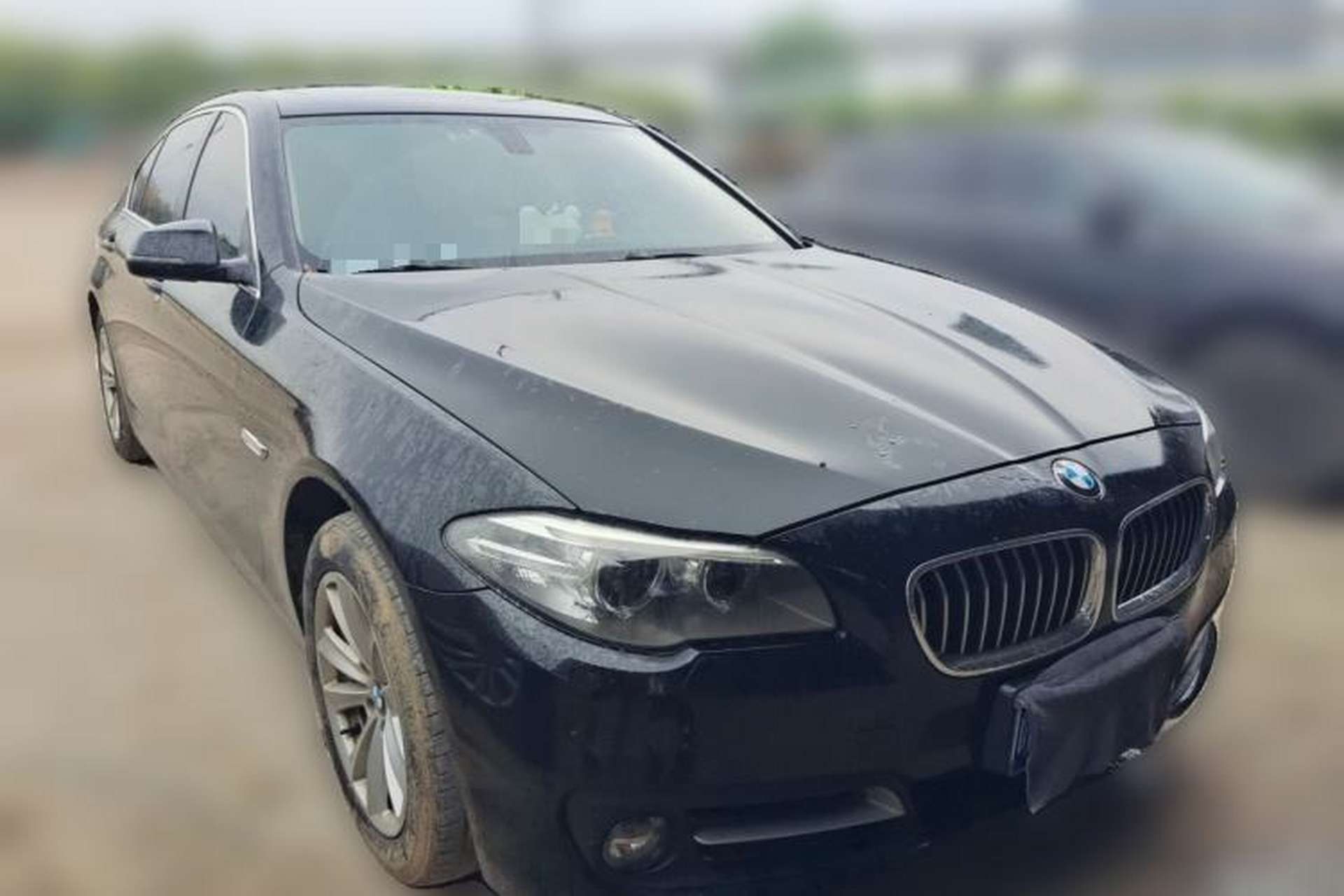 Used BMW 5 Series 2017 520Li Elegant Edition Front Right 45 Deg