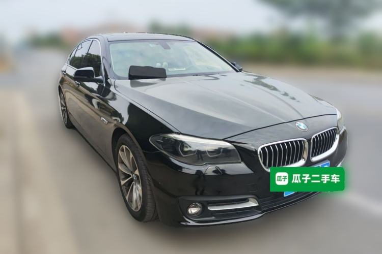 Used BMW 5 Series 2017 525Li Leading Model Front Right 45 Deg