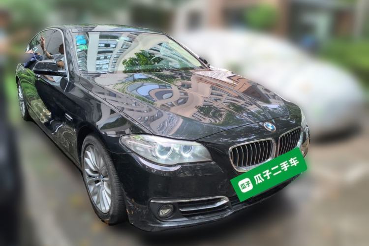 Used BMW 5 Series 2017 525Li Luxury Design Package Front Right 45 Deg