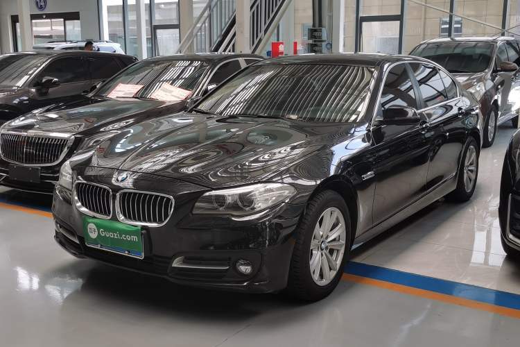 Used BMW 5 Series 2017 520Li Elegant Edition Guazi used car, China used car export, Used car for sale, Used  cars, Cheapest cars for sale