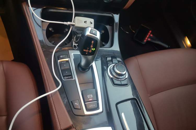 Used BMW 5 Series 2017 525Li Leading Model Gear Lever