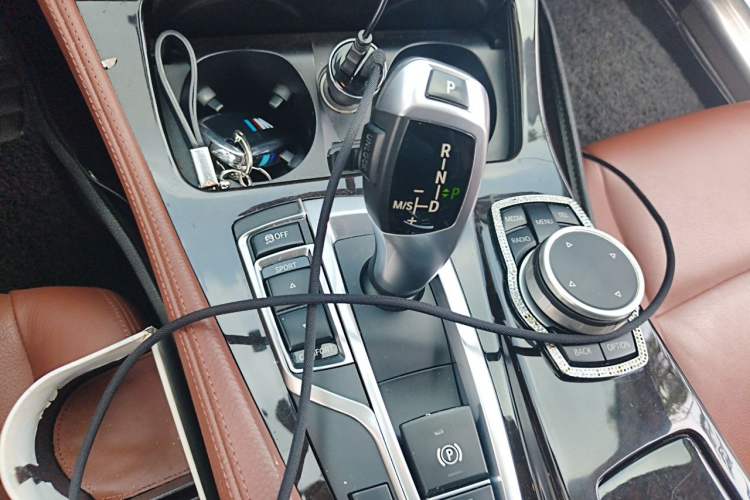 Used BMW 5 Series 2017 525Li Leading Model Gear Lever